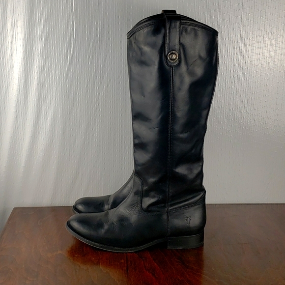 Frye Size 9 Pull On Black Boots - Picture 2 of 5